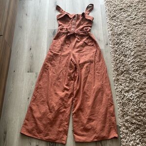 WIDE LEG JUMPSUIT WITH ADJUSTABLE STRAPS - SIZE 4